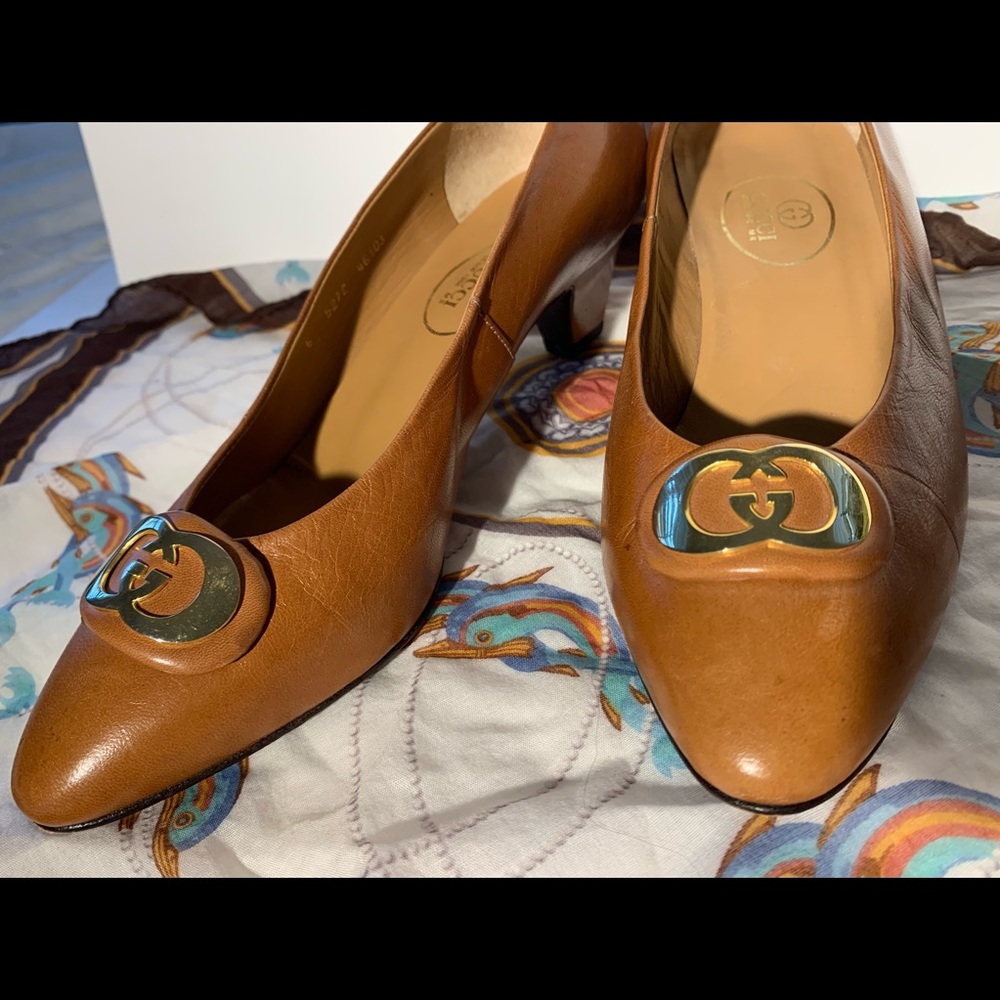 Gucci Vintage GG Low heeled Pumps